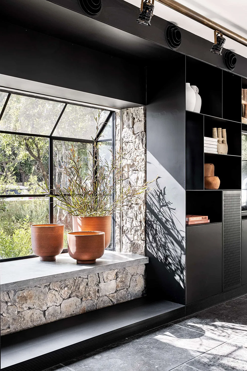 Beautiful Update of a Vintage Farmhouse in Israel - Gallery image 2