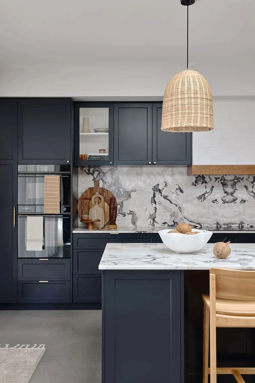 Interiores ligeros de un pequeño bungaló en la costa de Australia - Gallery image 13