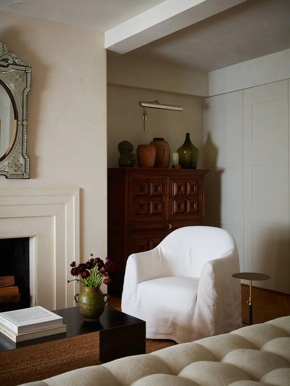 Diseño de interiores refinado en Nueva York como oasis de tranquilidad en medio del bullicio de la ciudad - Gallery image 1