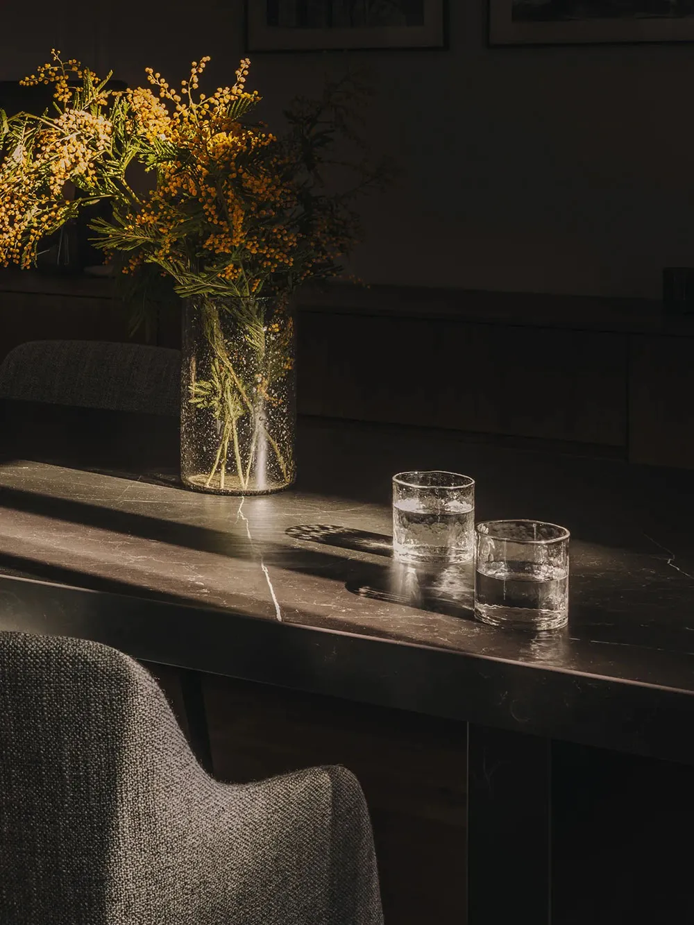 Tonos suaves y decoración moderna en una elegante apartamento en Valencia - Gallery image 19