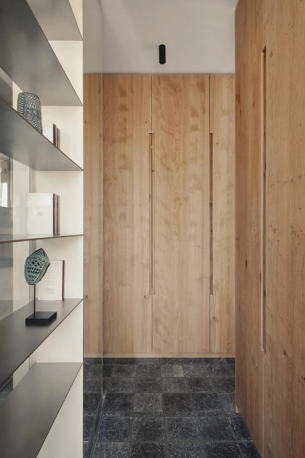 Сучасний дизайн як мистецтво: квартира в Парижі - Gallery image 9