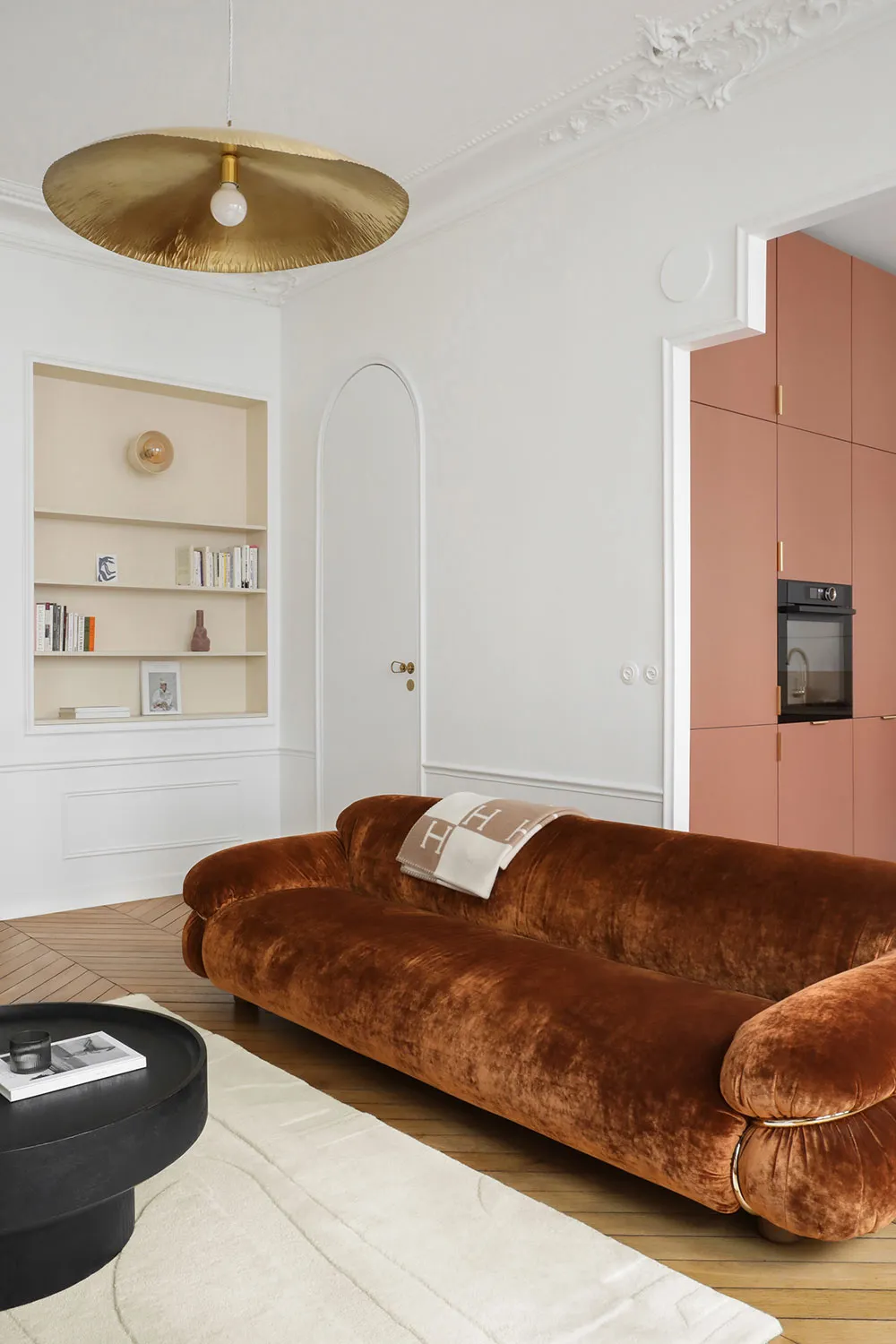 Design élégant de appartements classiques pour une jeune famille à Paris - Gallery image 11