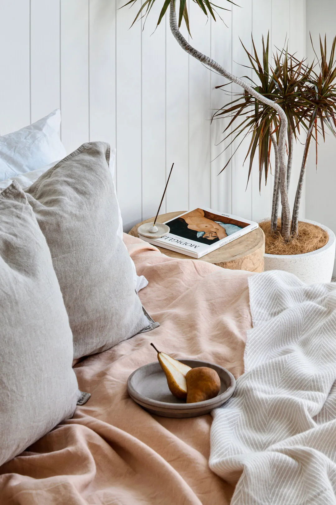 Stylowy i ciepły nowoczesny domek z drewna i kamienia w Australii - Gallery image 22