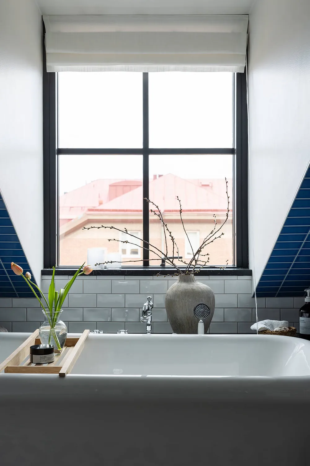 Increíble apartamento de ático con dormitorio dramático y terraza (81 m²) - Gallery image 22