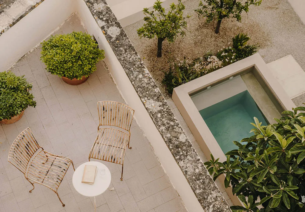 Kiedy nowoczesny design niezauważalnie wplata się w historyczny dom - Gallery image 22