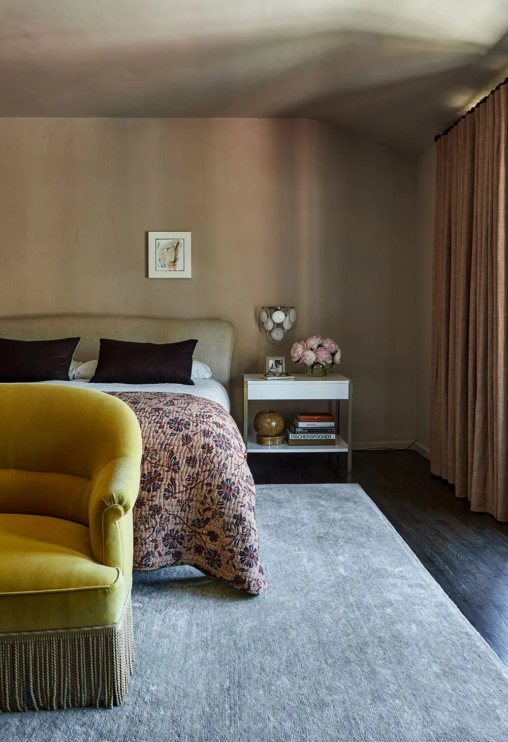 Piękna hiszpańska willa amerykańskiego projektanta w Kalifornii - Gallery image 13