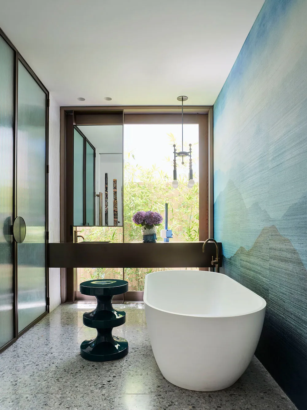 Diseño original y concepto abierto: una casa de playa brillante en Sídney - Gallery image 9