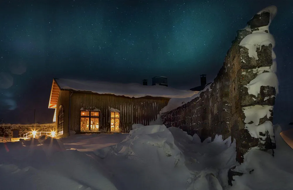 Einzigartiges Hotel Niehku Mountain Villa jenseits des Polarkreises in Lappland - Gallery image 21