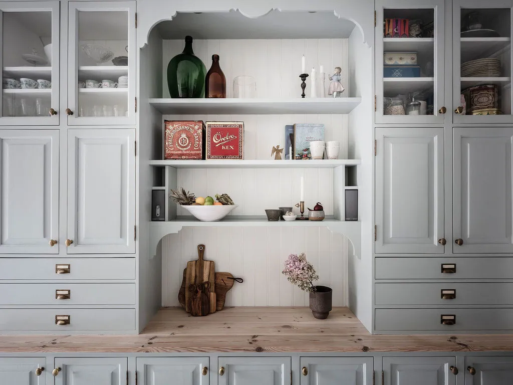 Charming Country Kitchen and Artist Studio: Beautiful Apartment in Gothenburg (82 sqm) - Gallery image 3