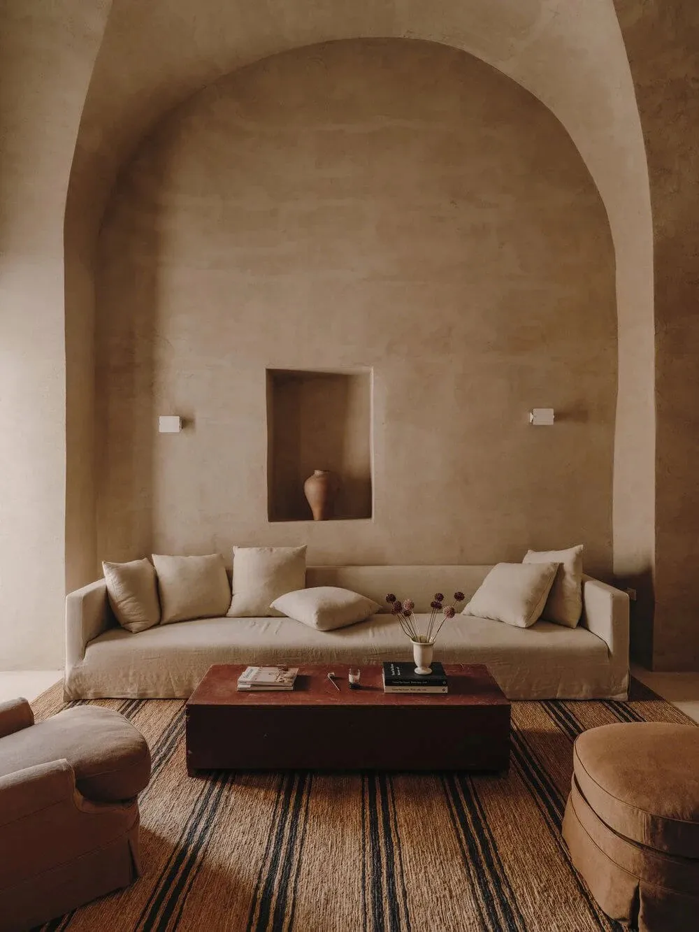 Kiedy nowoczesny design niezauważalnie wplata się w historyczny dom - Gallery image 1