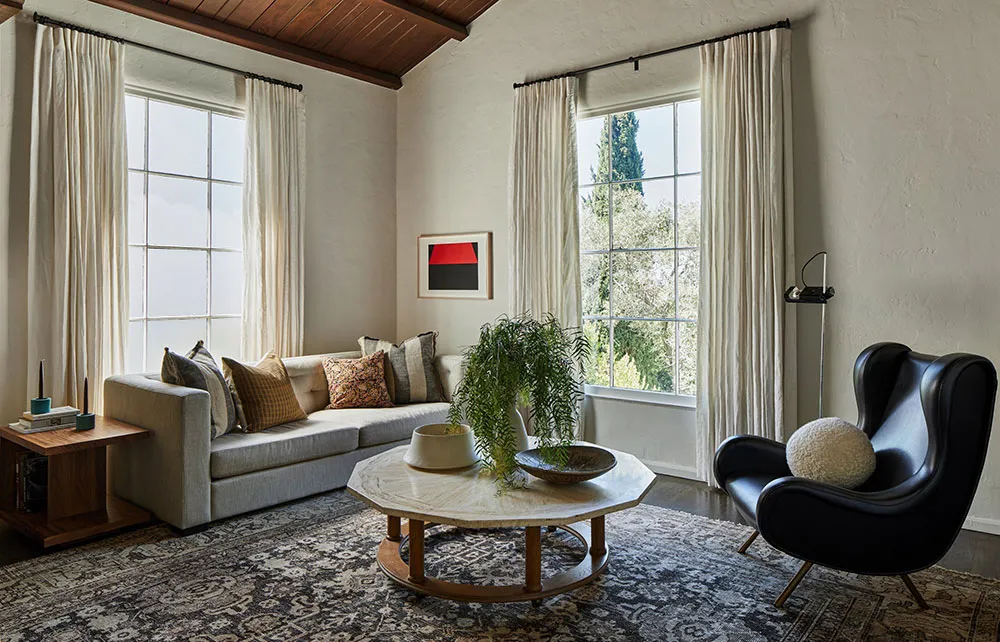 Piękna hiszpańska willa amerykańskiego projektanta w Kalifornii - Gallery image 6