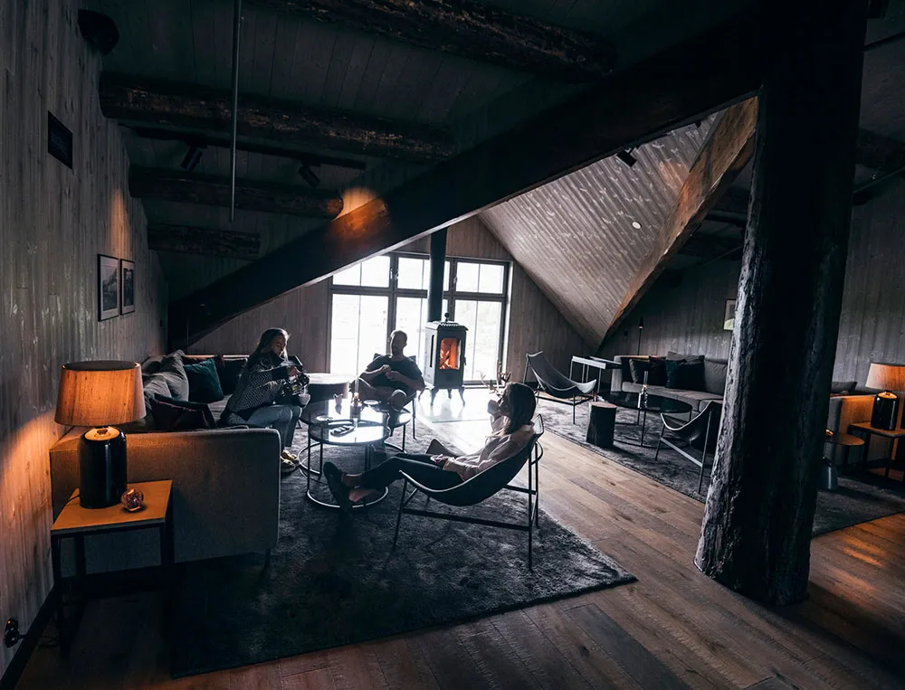 Einzigartiges Hotel Niehku Mountain Villa jenseits des Polarkreises in Lappland - Gallery image 12