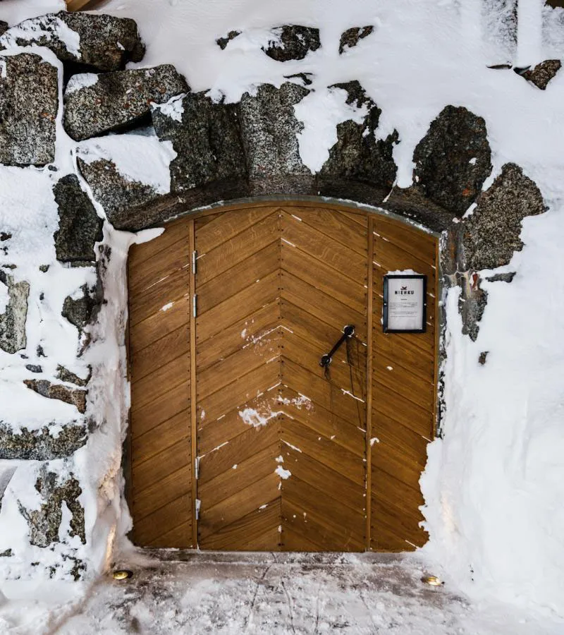 Einzigartiges Hotel Niehku Mountain Villa jenseits des Polarkreises in Lappland - Gallery image 20