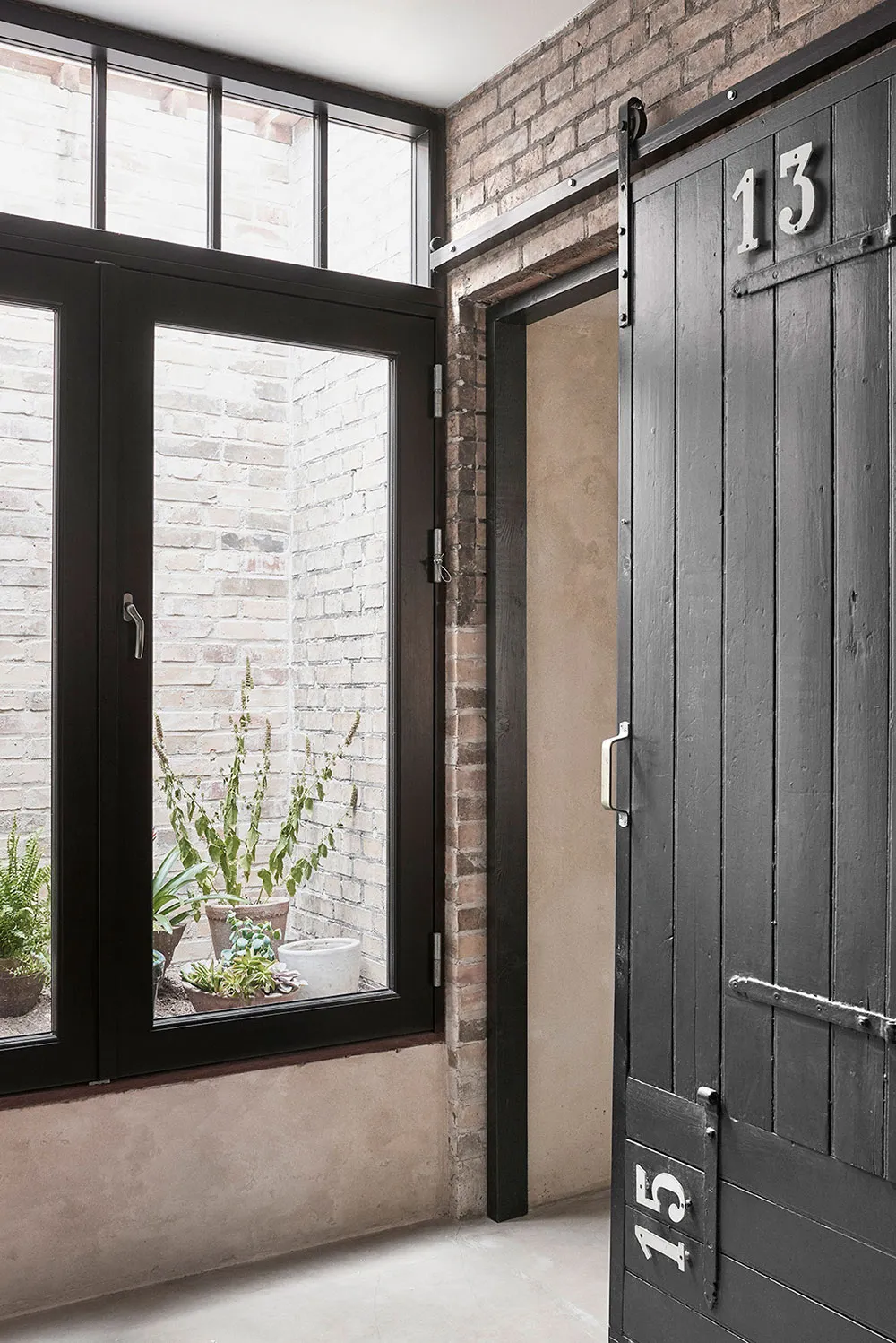 Oasis créatif dans l'ancien magasin à Copenhague - Gallery image 15