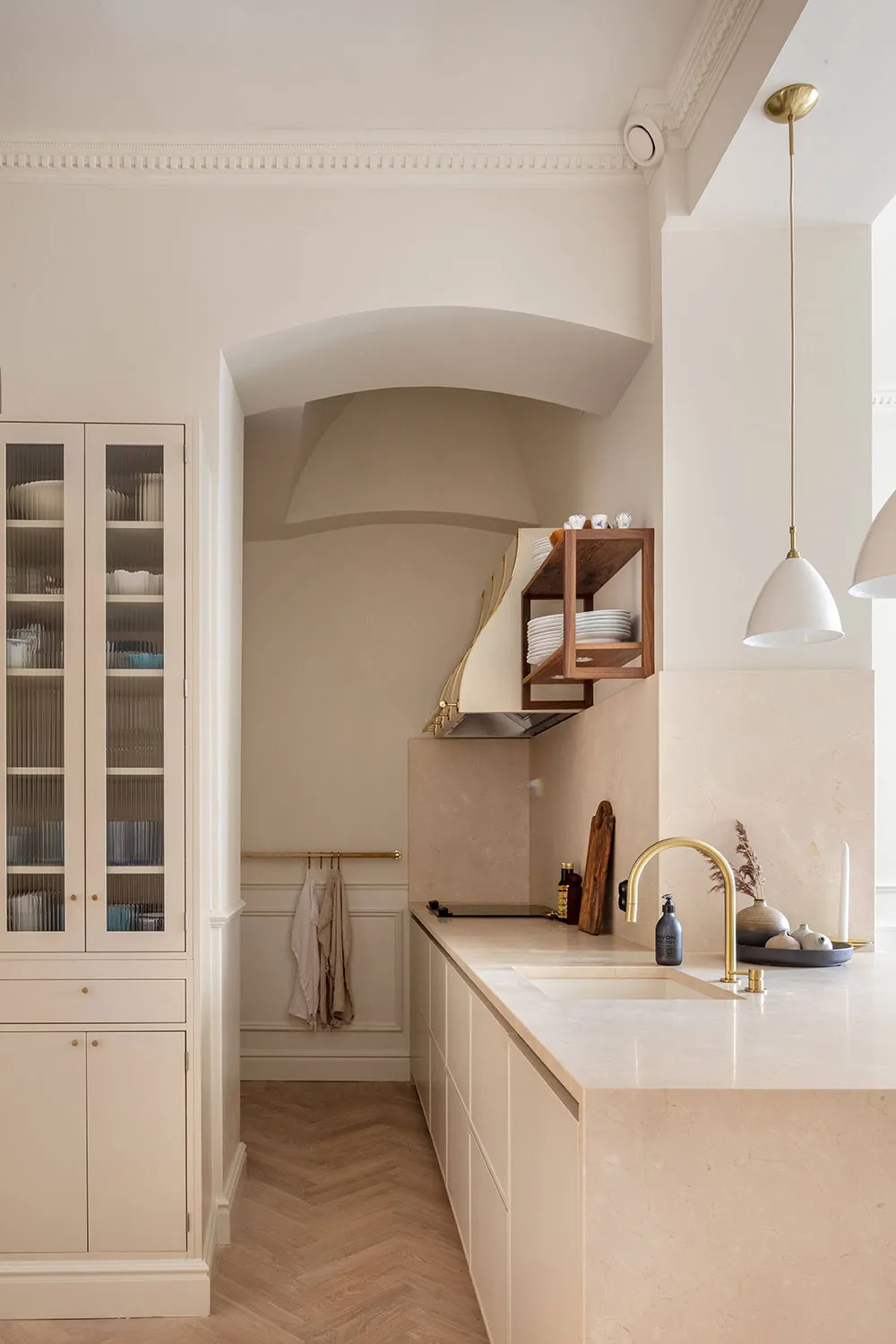 Unusual Apartment with Platform in Stockholm (85 sqm) - Gallery image 10