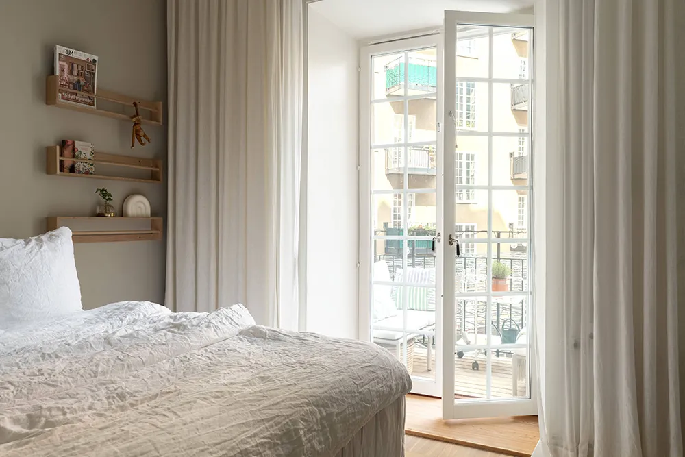 Bright and Elegant Scandinavian Interior in Stockholm (55 sqm) - Gallery image 14