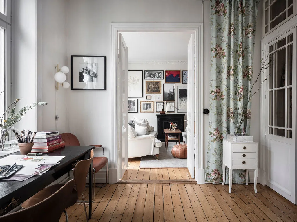 Charming Country Kitchen and Artist Studio: Beautiful Apartment in Gothenburg (82 sqm) - Gallery image 25