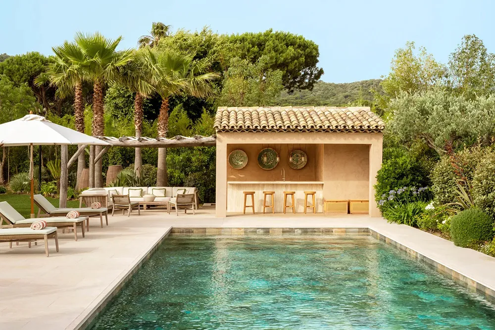 फ्रेंच रिवीरा पर स्थित एक सुंदर ग्रीष्मकालीन विला, जो बाग के साथ सामंजस्य में है। - Gallery image 13