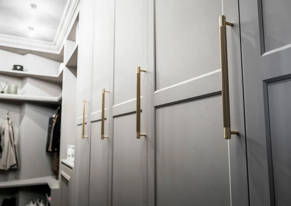 Style moderne d'intérieur gris pour une petite appartement de 39 m² avec salon passant - Gallery image 21