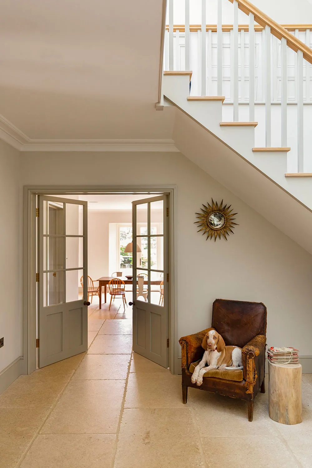 Green Accents in the Design of a Traditional Farmhouse in Southwest England - Gallery image 9