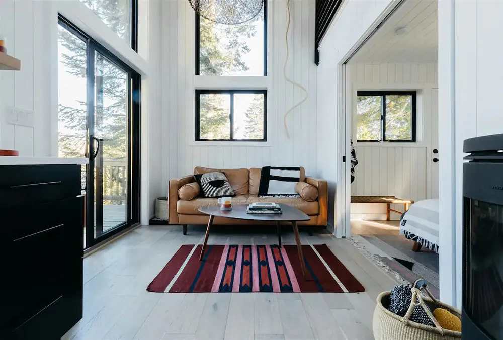 Como del infancia: pequeño pero funcional cobertizo en el árbol (46 m²) - Gallery image 3