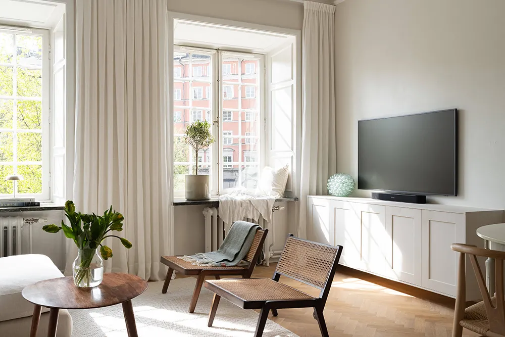 Bright and Elegant Scandinavian Interior in Stockholm (55 sqm) - Gallery image 6