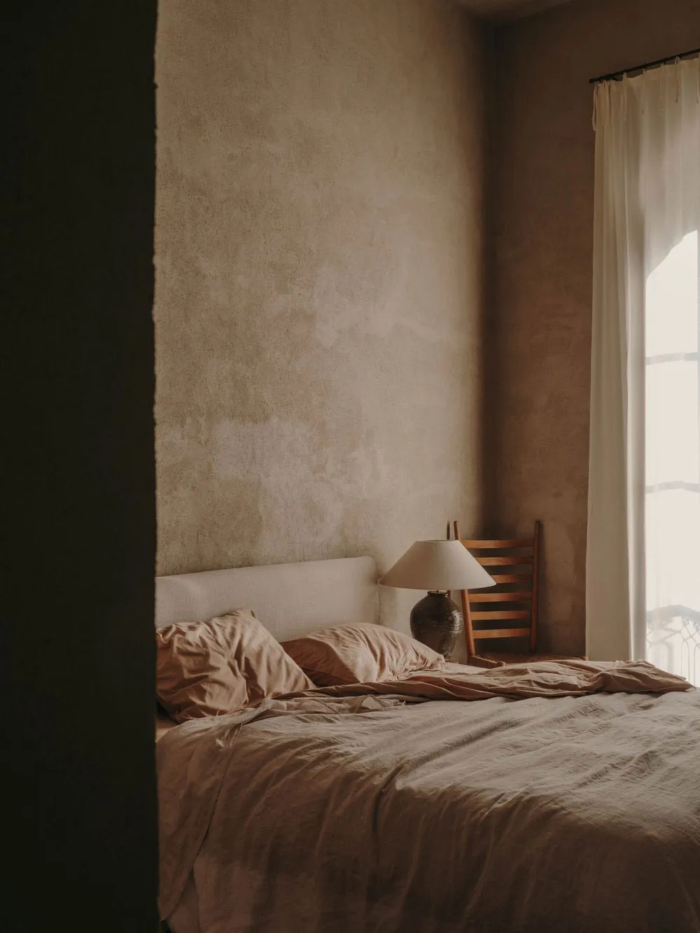 Kiedy nowoczesny design niezauważalnie wplata się w historyczny dom - Gallery image 15