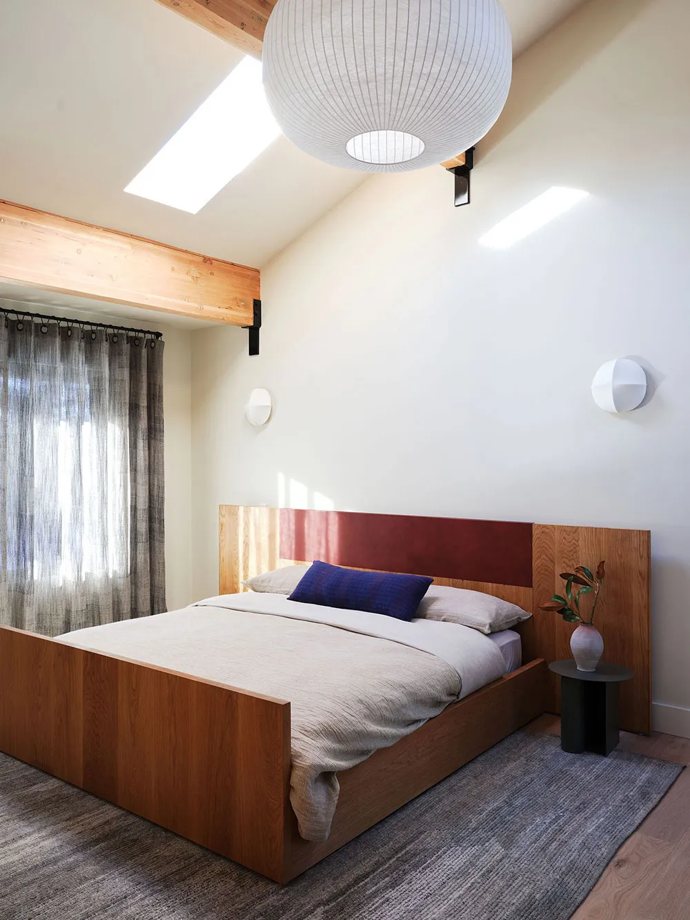 Stylish, simple and natural home interiors by lake Tahoe - Gallery image 6