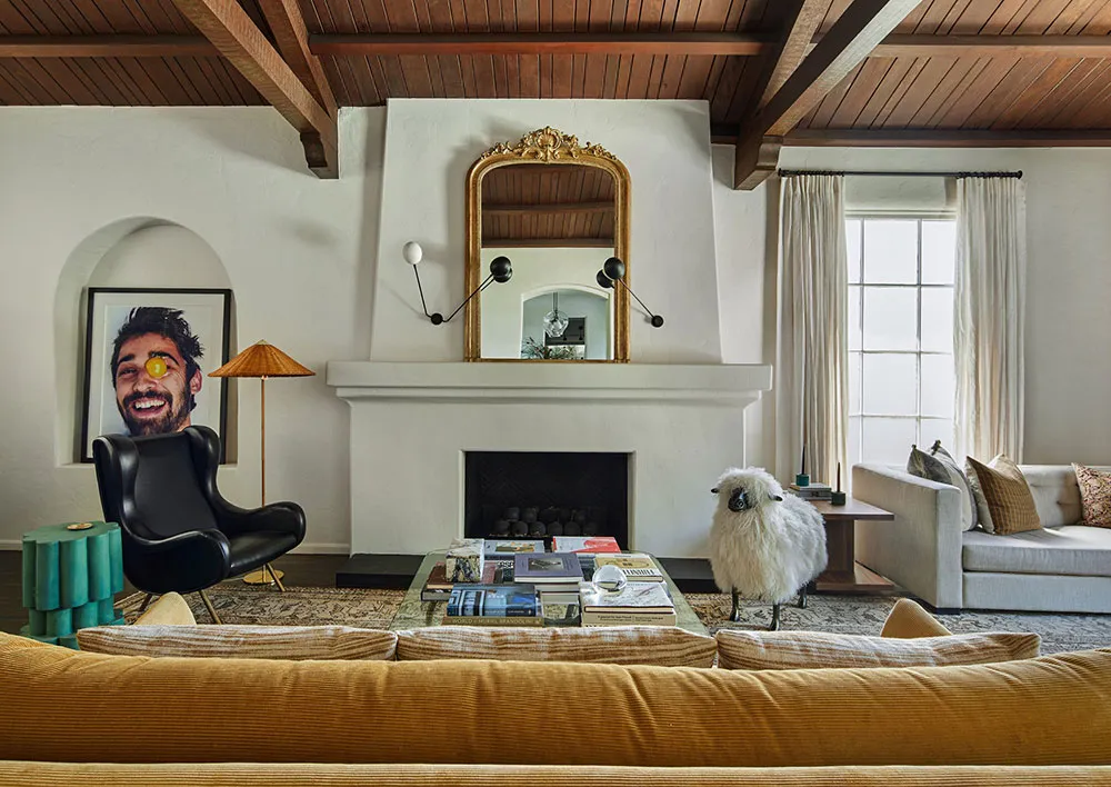 Piękna hiszpańska willa amerykańskiego projektanta w Kalifornii - Gallery image 4