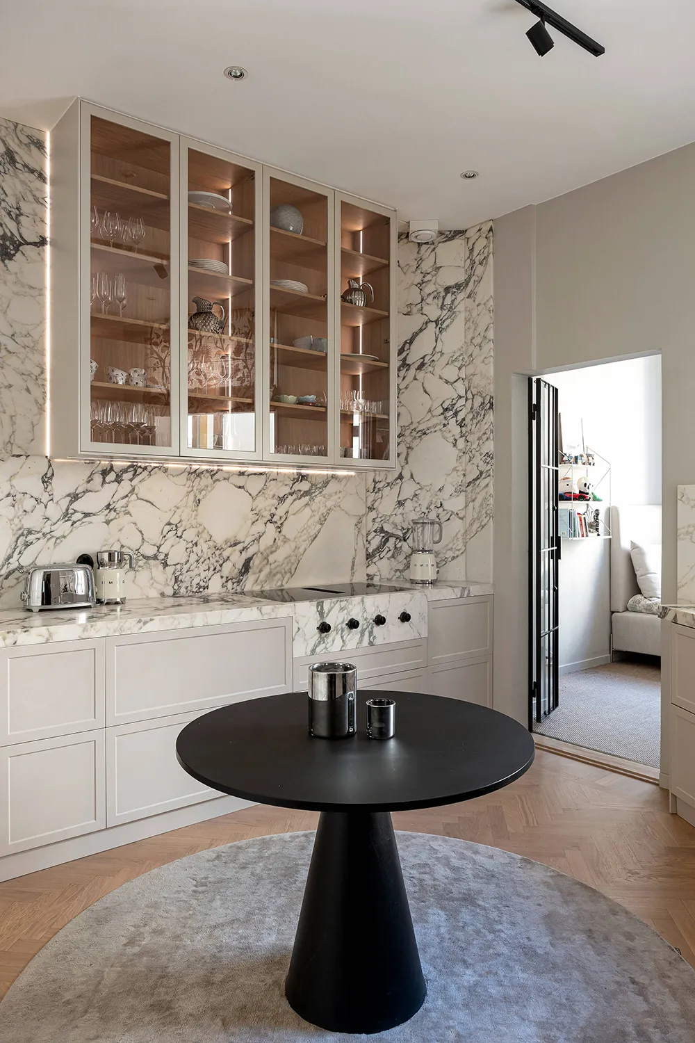 Élegance scandinave moderne : appartement à Stockholm - Gallery image 10