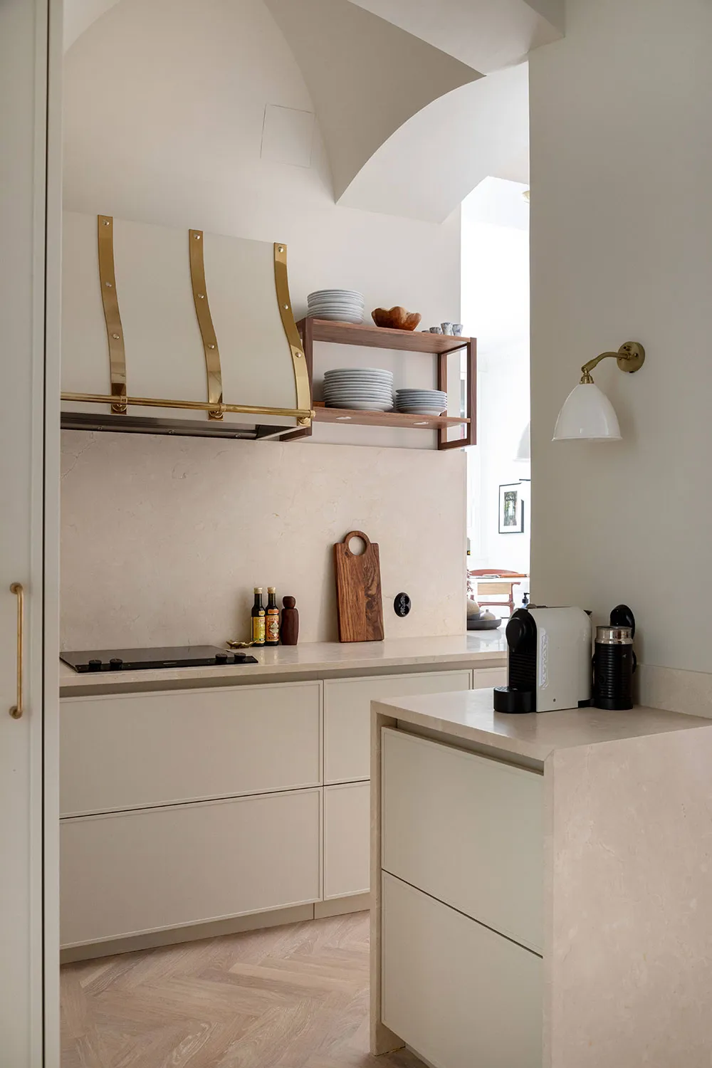 Unusual Apartment with Platform in Stockholm (85 sqm) - Gallery image 18