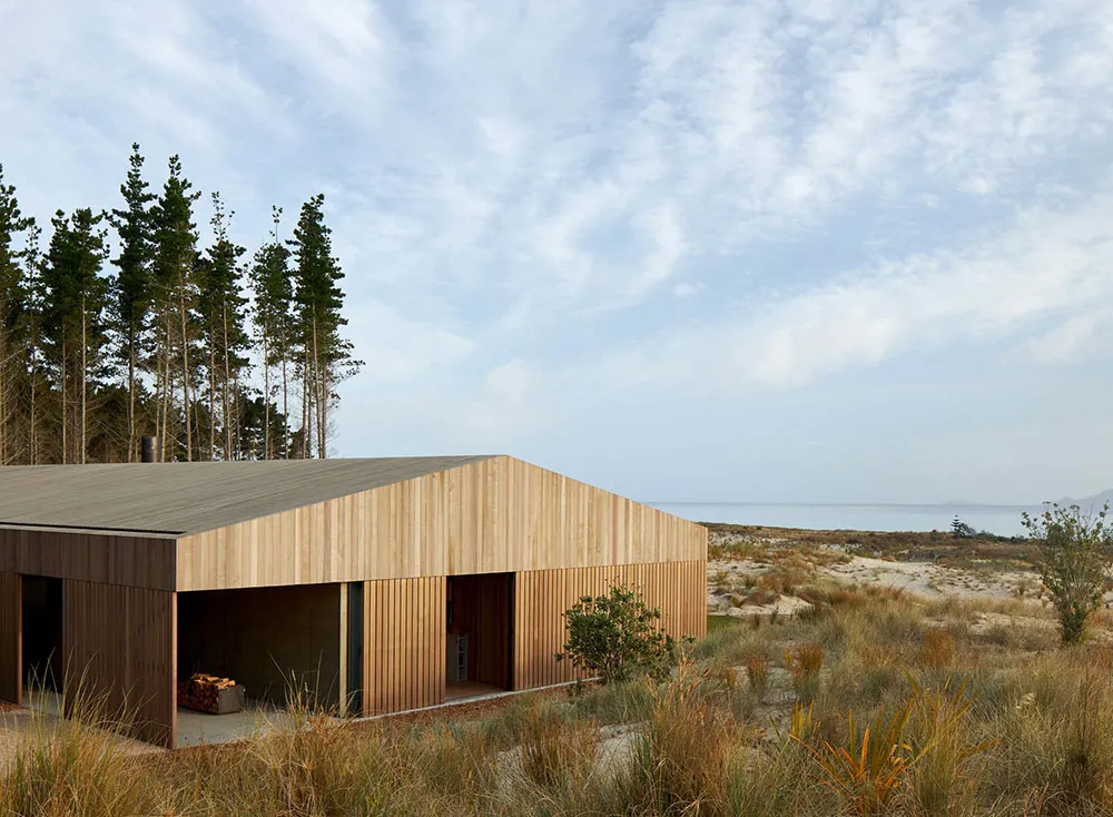 Maison en bois moderne dans les dunes de Nouvelle-Zélande - Gallery image 2