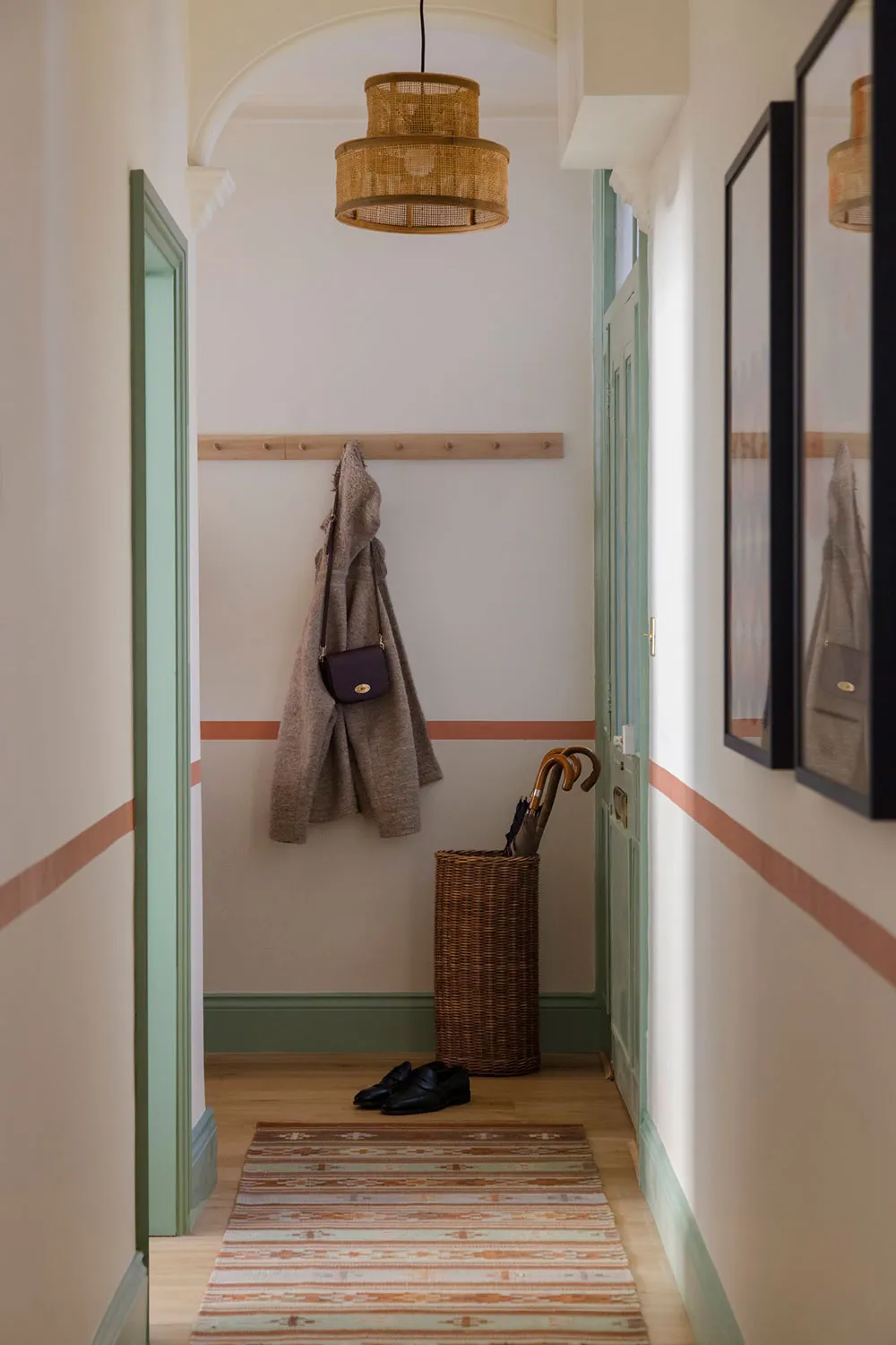 Hermoso interior inglés a color: apartamentos en un edificio histórico en Londres - Gallery image 24