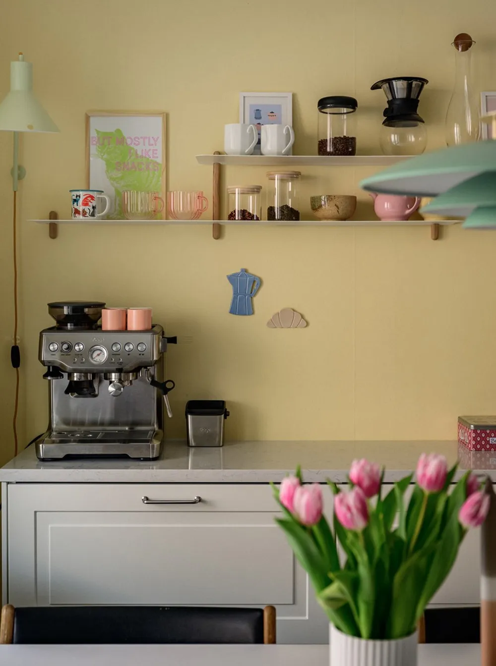 Pastelowa kwatera w Szwecji z nietypowym układem pomieszczeń - Gallery image 7