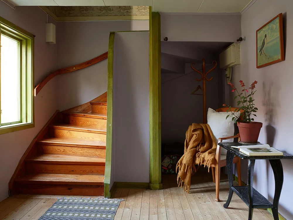 Kiedy wiek koloruje: bardzo stary kotedż w Szwecji - Gallery image 24