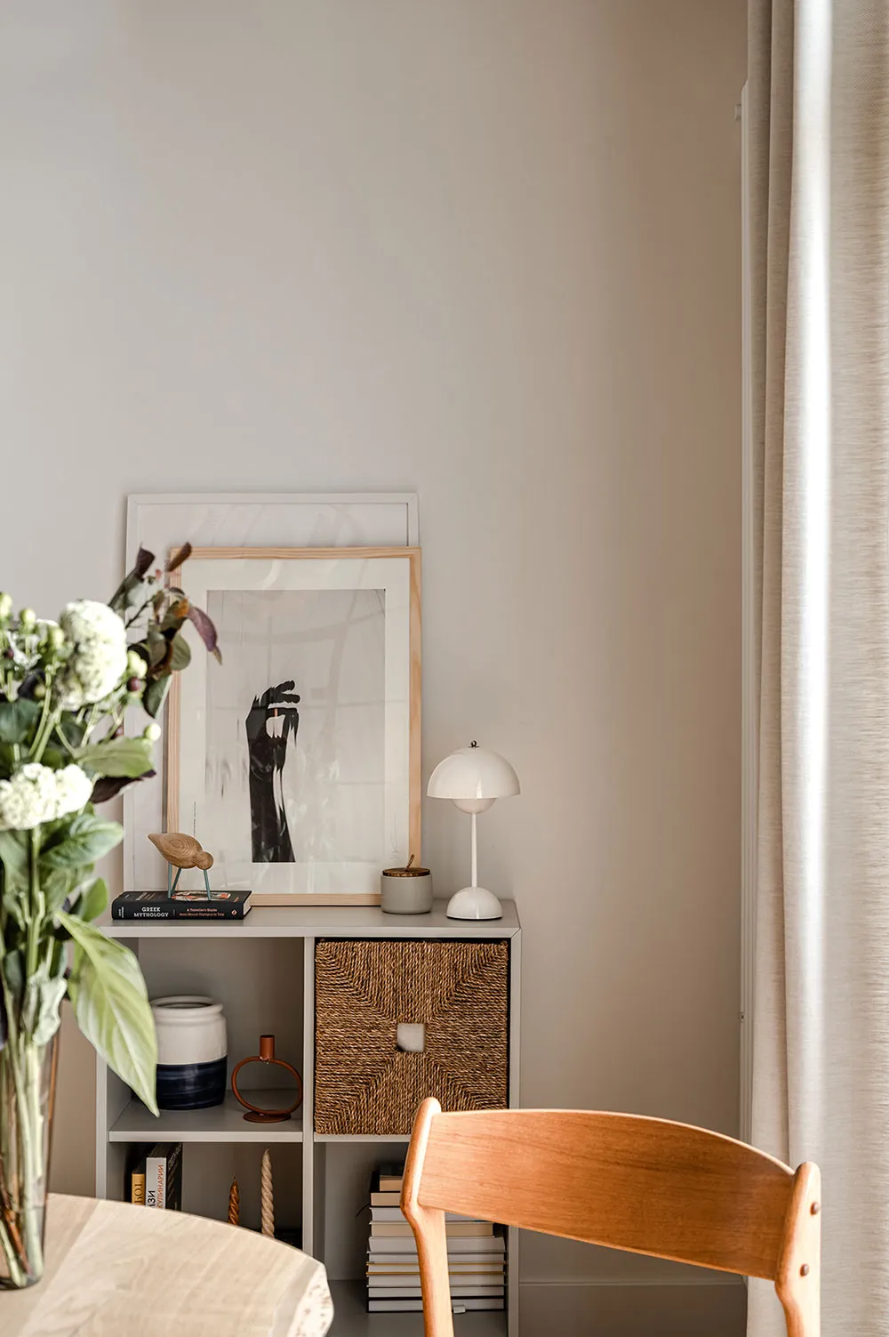 Industrielle Motive im Design einer gemütlichen modernen Wohnung in Kiew - Gallery image 4