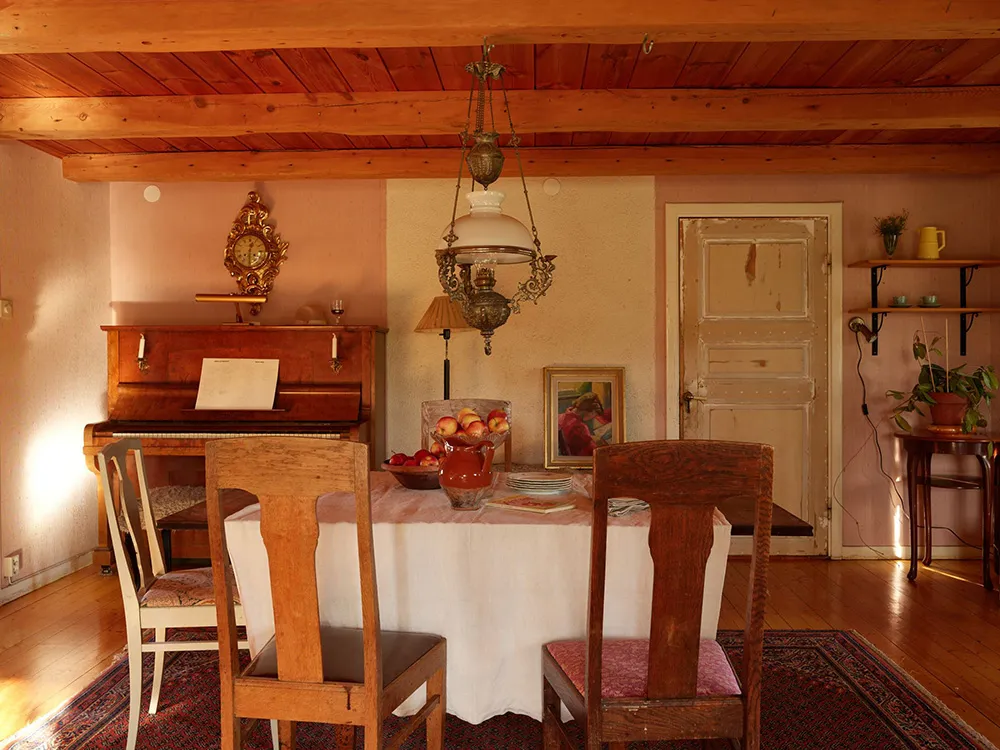 Kiedy wiek koloruje: bardzo stary kotedż w Szwecji - Gallery image 8