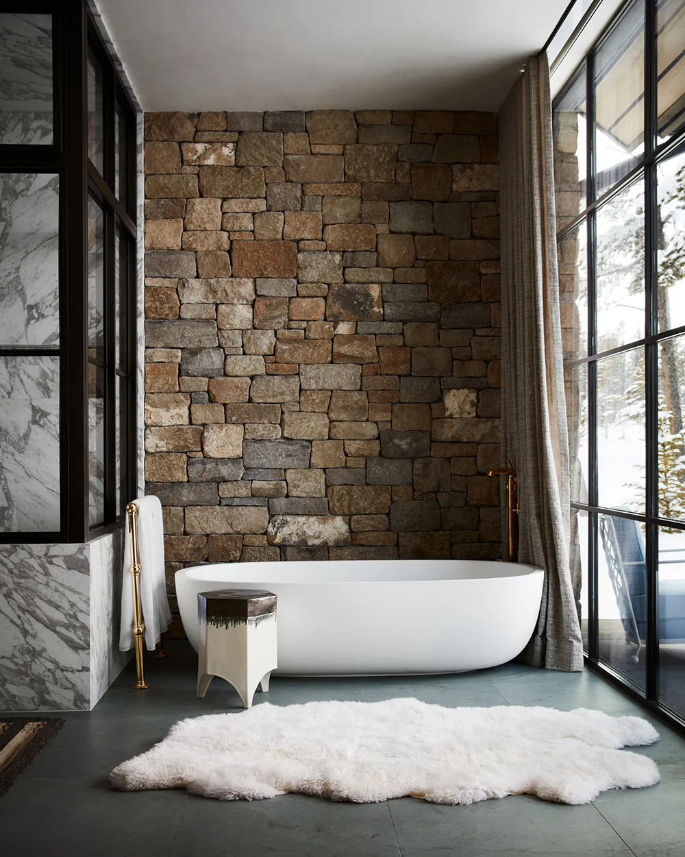 Bezupiecny design i niesamowite widoki: nowoczesne shalé w Montana - Gallery image 12