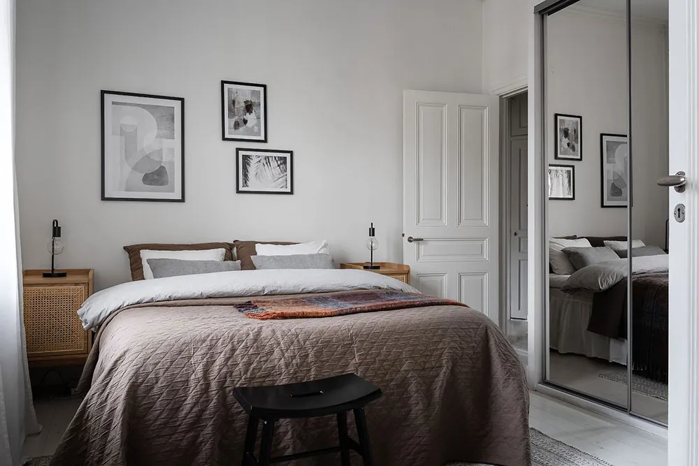 Уютный белый интерьер с лёгкими тёмными акцентами (57 кв. м) - Gallery image 13