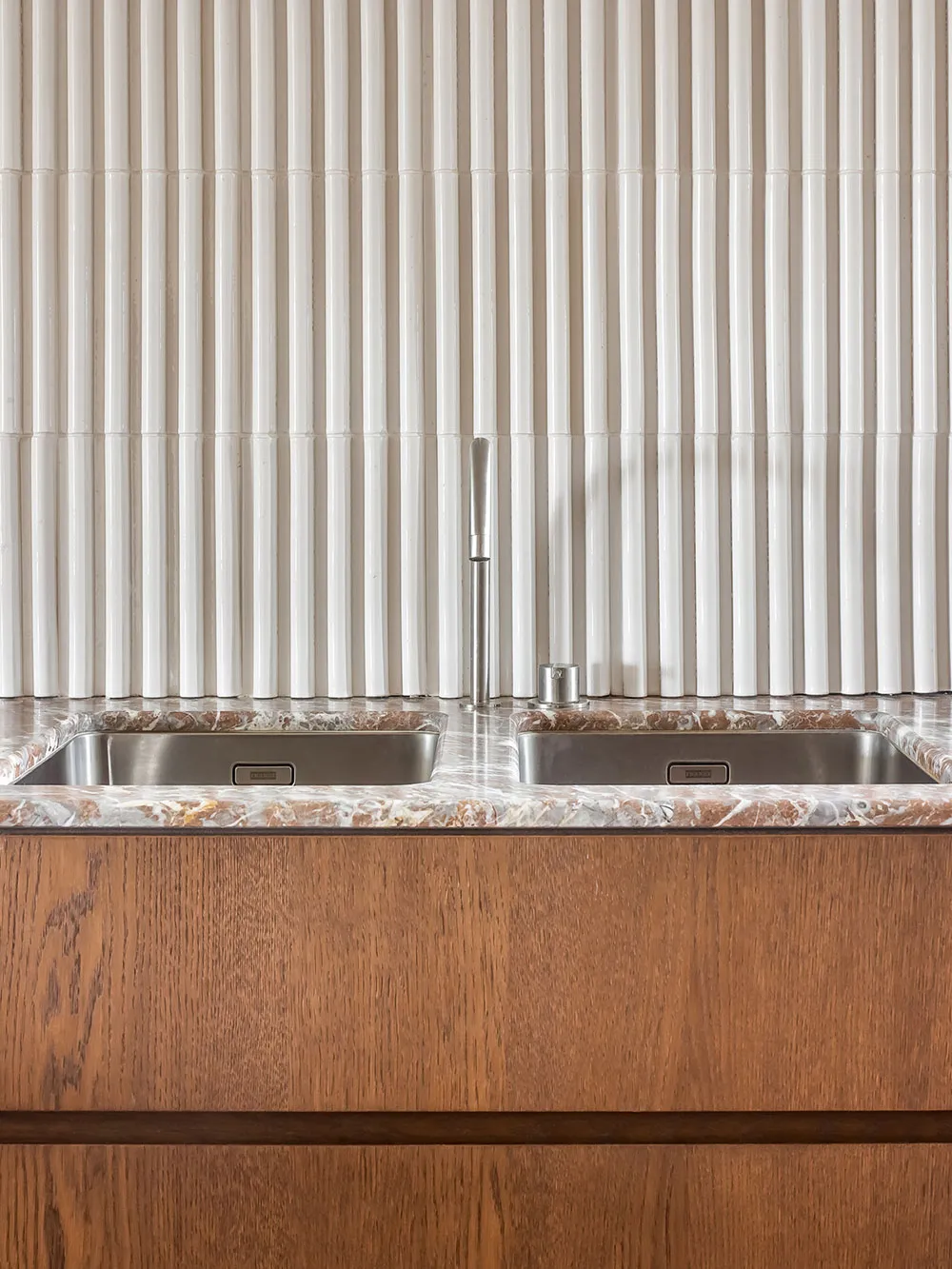 Sérénité et élégance dans l'appartement d'un designer en Belgique - Gallery image 6