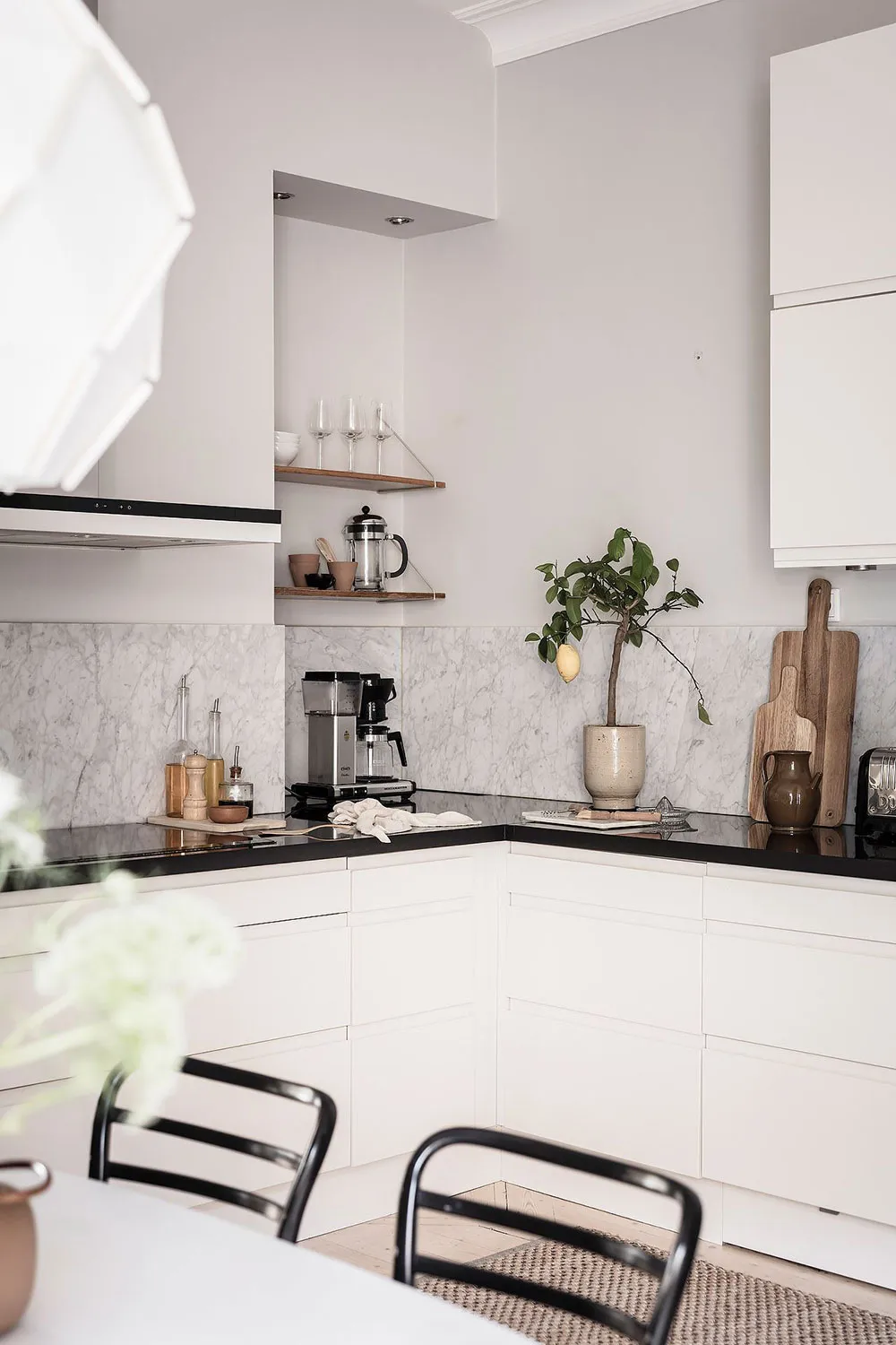 आधुनिक सजावट एवं पियानो: गोथेनबर्ग में एक अपार्टमेंट (104 वर्ग मीटर) - Gallery image 21