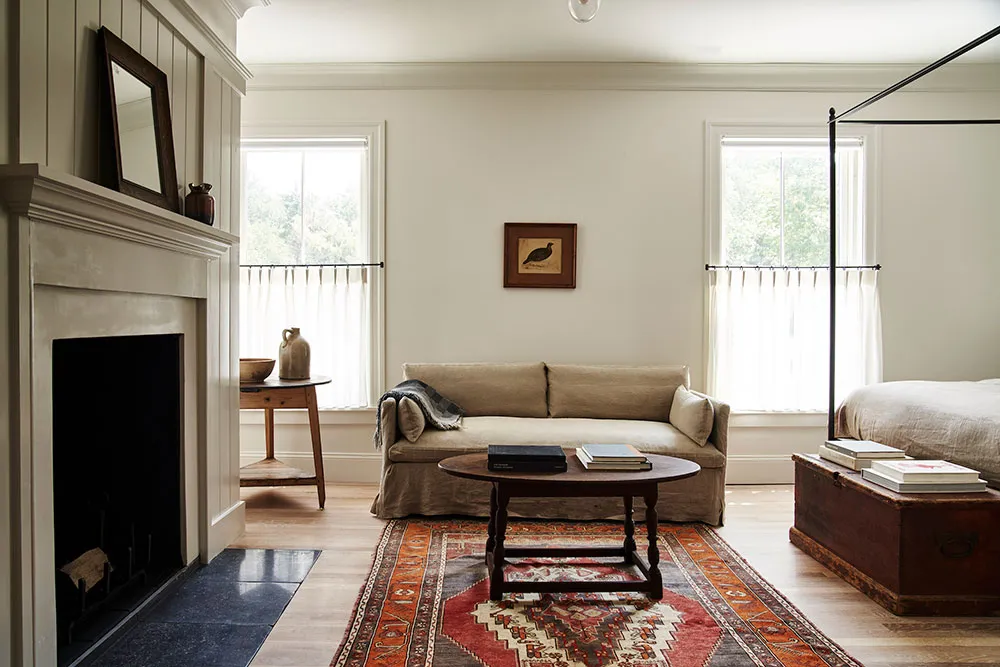 Amazing home with timeless warm interiors in New York state - Gallery image 13