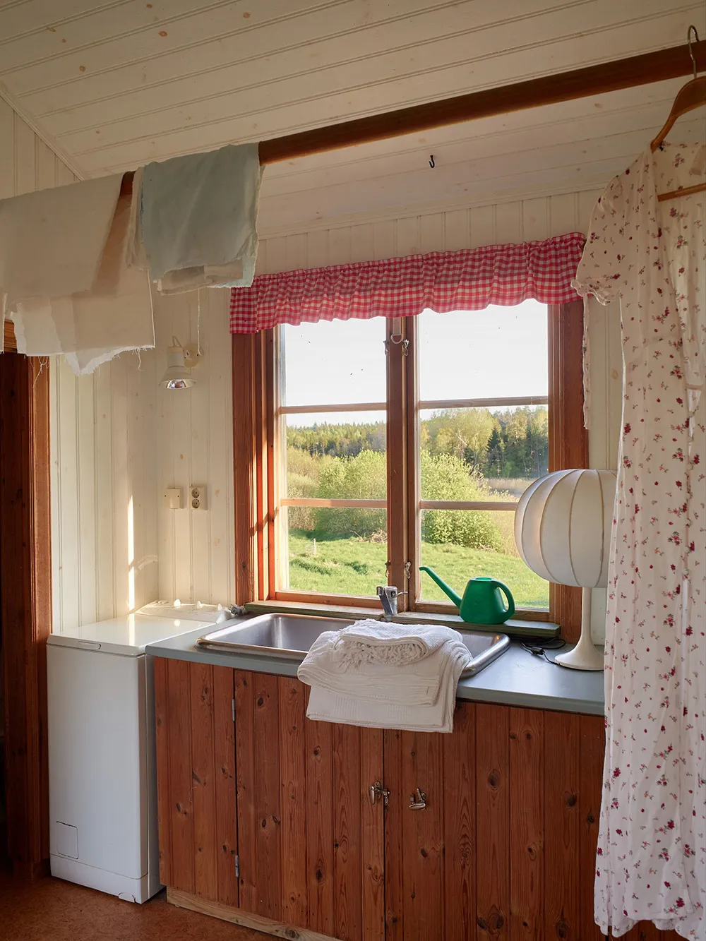 Kiedy wiek koloruje: bardzo stary kotedż w Szwecji - Gallery image 21