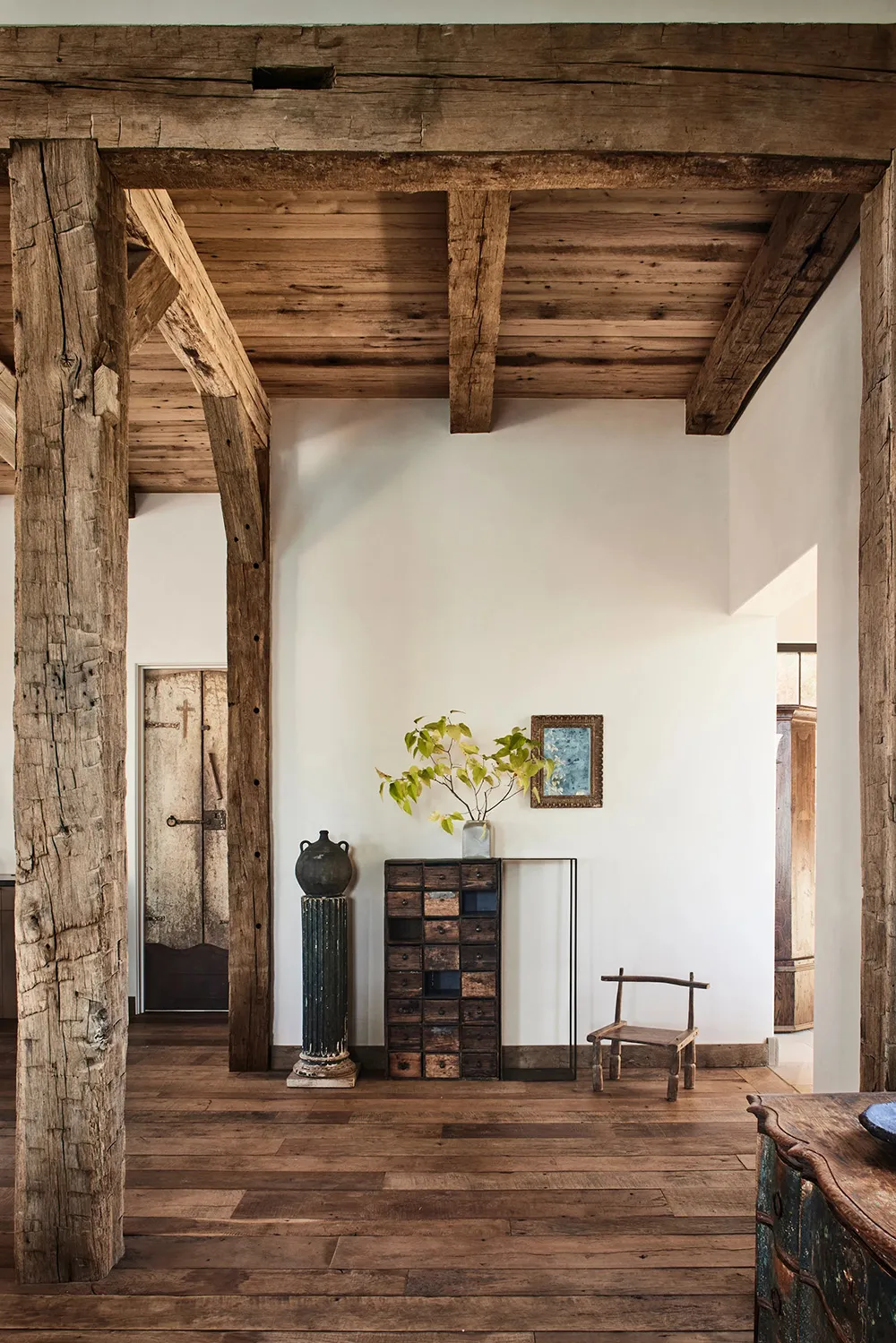 Schönes Holzhüttenhaus am See aus Holz und Stein in Montana - 14