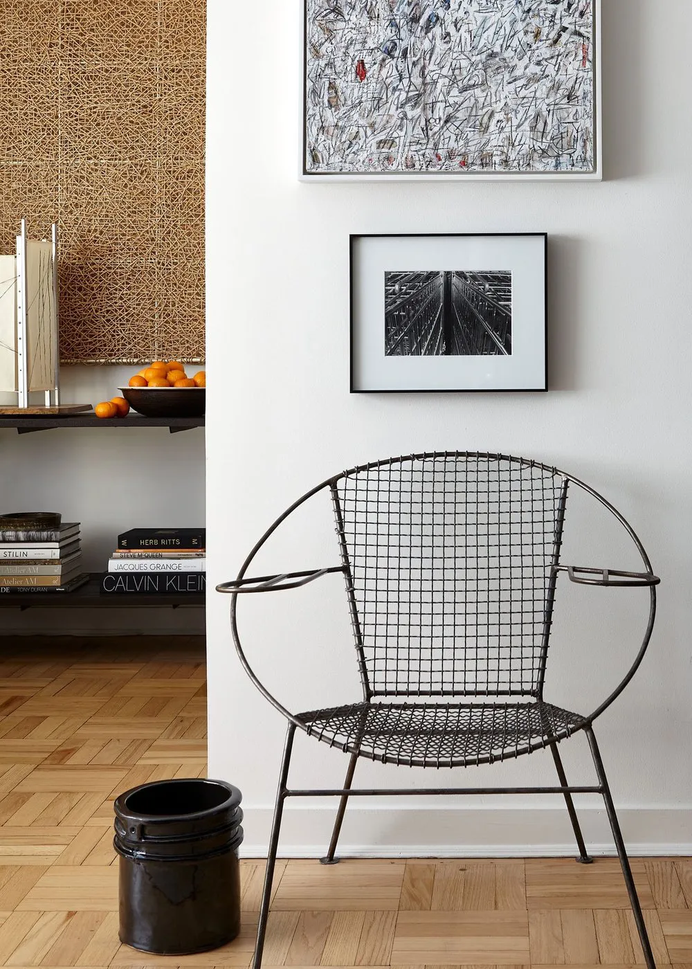 Estilo moderno y minimalista para un hombre soltero en Nueva York - Gallery image 7