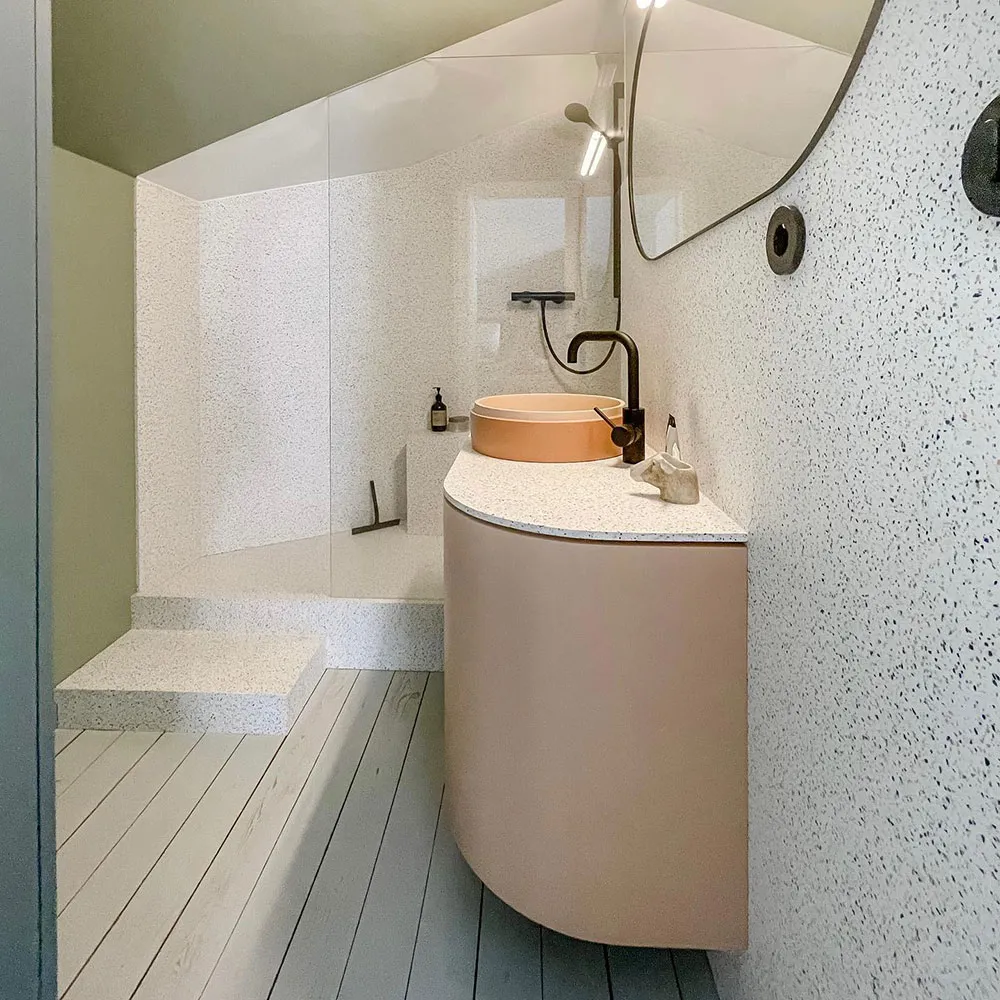 Weiße Schatzkiste mit Schätzen - Gallery image 16