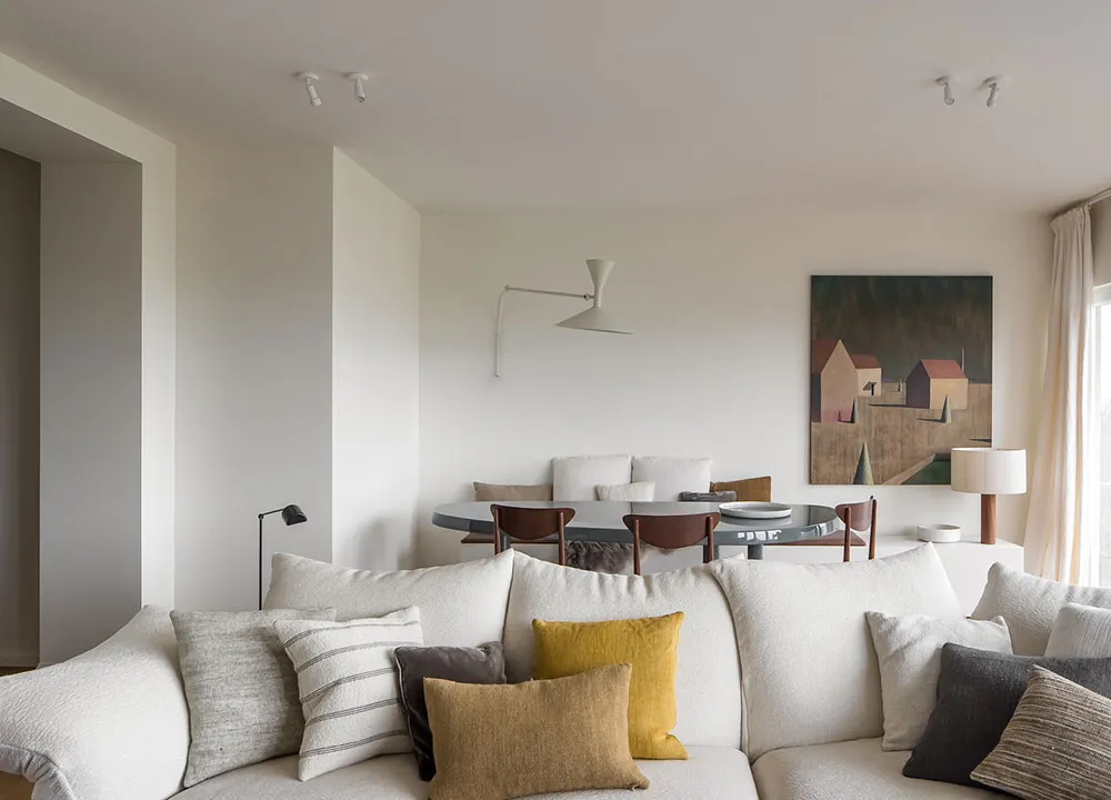 Sérénité et élégance dans l'appartement d'un designer en Belgique - Gallery image 2