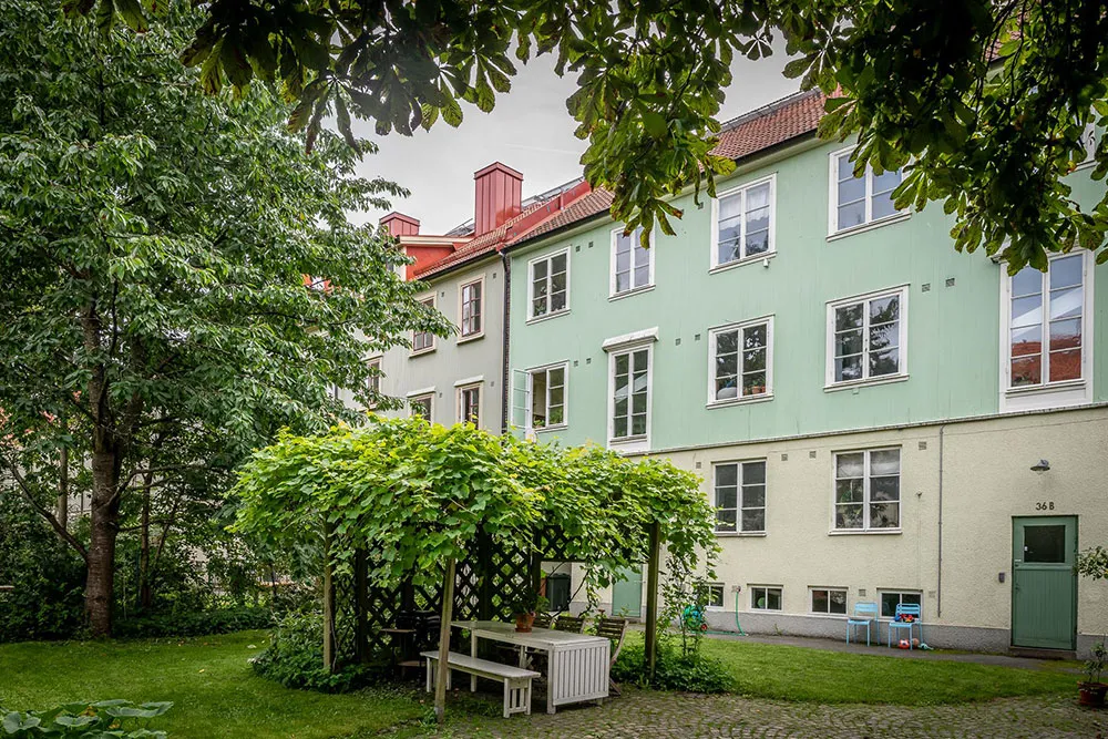 Interior suave y acogedor de una pequeña apartamento sueco (39 m²) - Gallery image 30