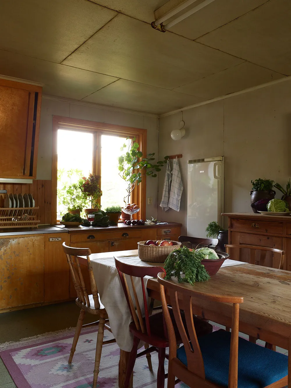 Kiedy wiek koloruje: bardzo stary kotedż w Szwecji - Gallery image 16