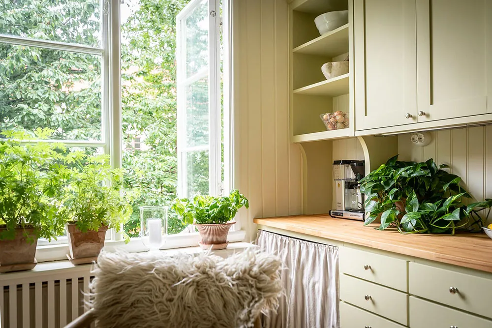 Interior suave y acogedor de una pequeña apartamento sueco (39 m²) - Gallery image 15